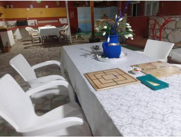 Vila Gjoka Himare Bagian luar foto