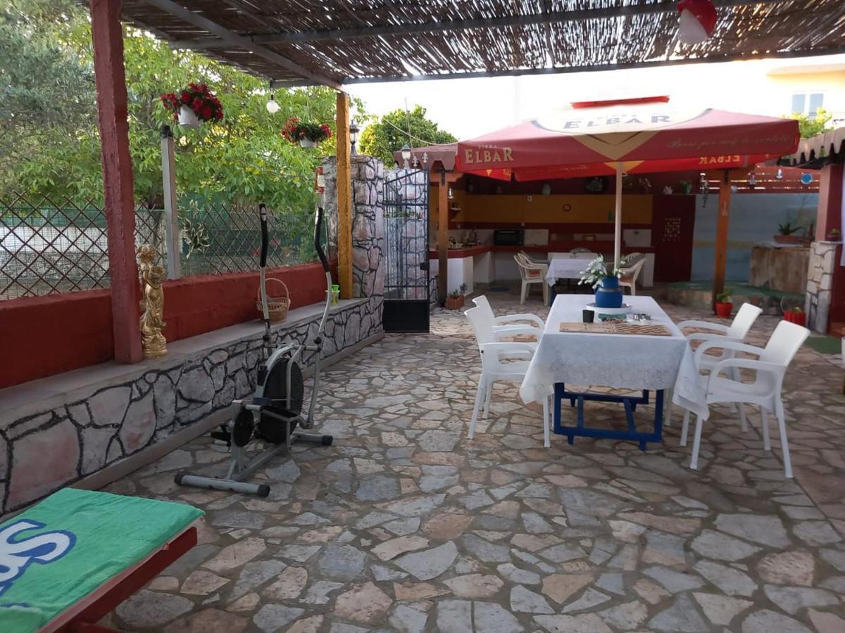Vila Gjoka Himare Bagian luar foto