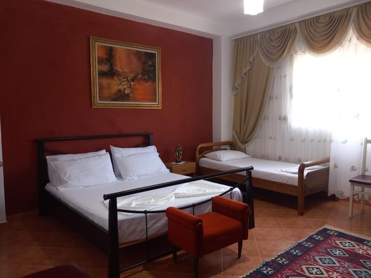 Vila Gjoka Himare Bagian luar foto