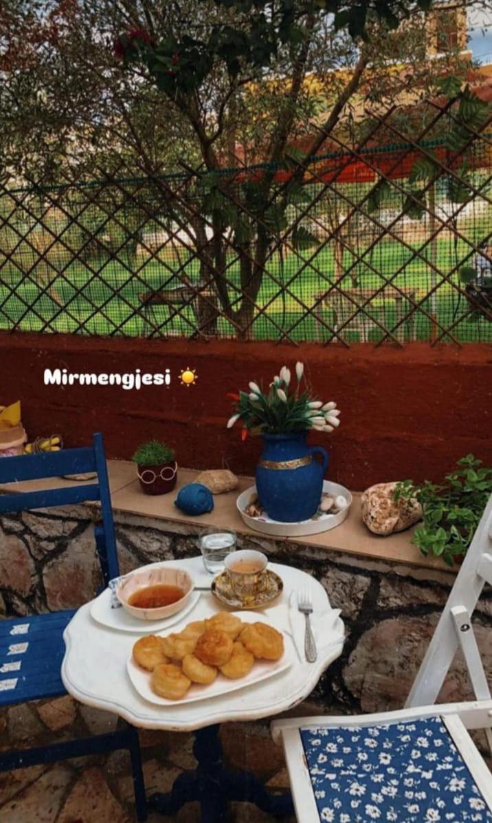 Vila Gjoka Himare Bagian luar foto